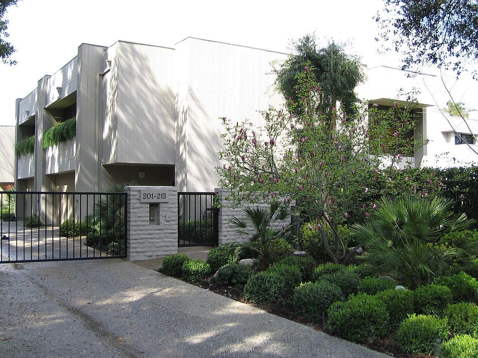 1st image of 201 N Grand Ave #12