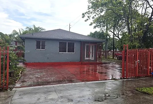 4952 NW 21st Ave Photo 1