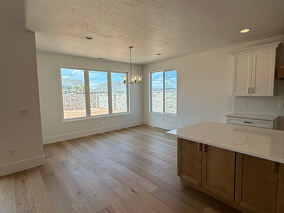 5th image of 3858 S Kennedy Ln #125