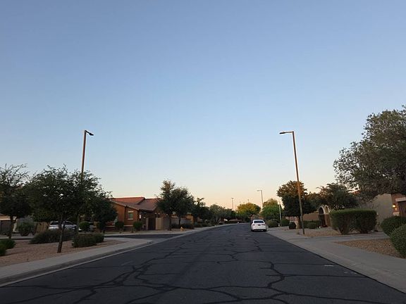 5th image of 16066 W Anasazi St