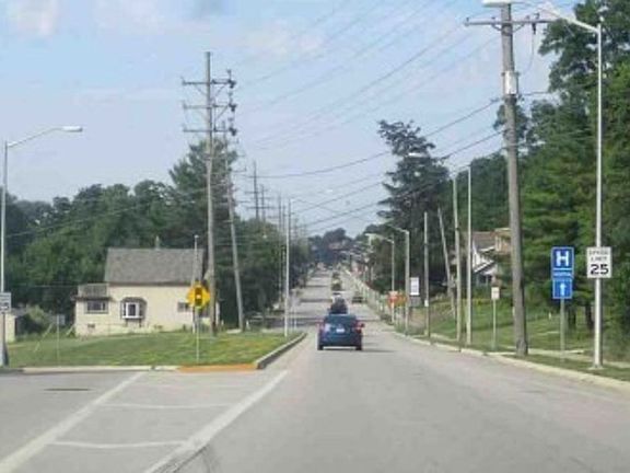 Exterior Neighborhood (street photo)