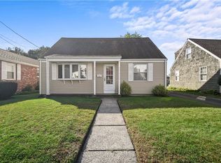 95 Windsor Rd, Pawtucket, RI 02861