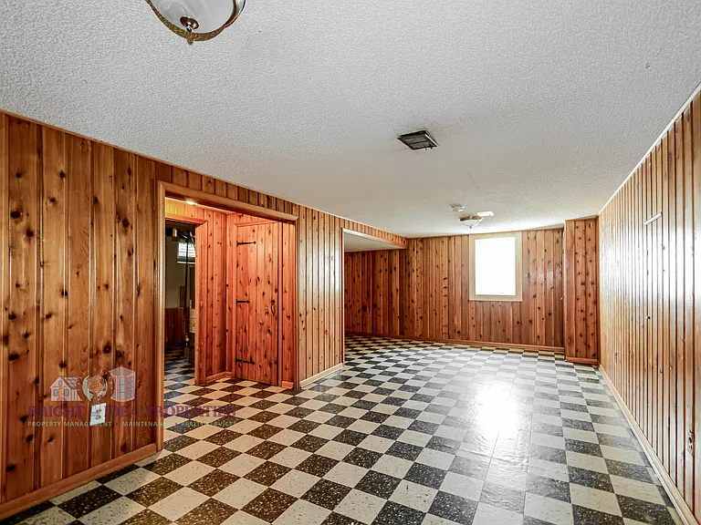 3315 James Ave N — Photo 12