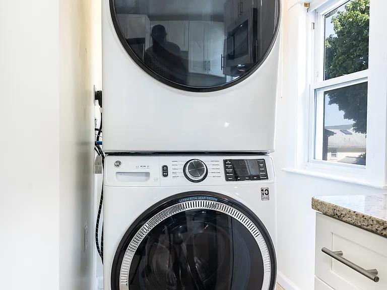 71 Princeton St #2 — Photo 5