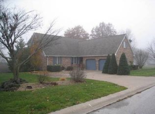 4118 Marian Dr, Quincy, IL 62305