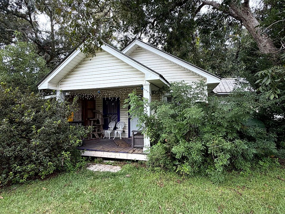 1st image of 18225 Nebraska St