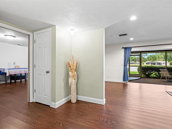 3rd image of 6729 TEQUESTA DRIVE