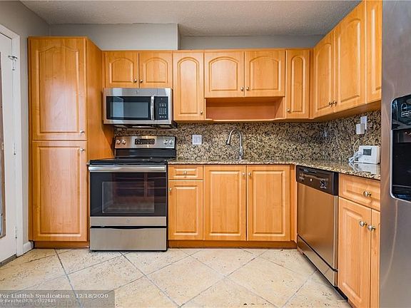 5th image of 5961 N Falls Circle Dr APT 302
