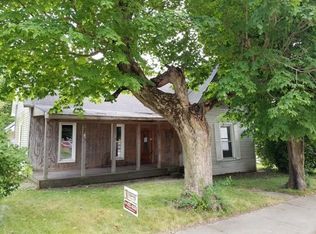 31 S State St, Markleville, IN 46056