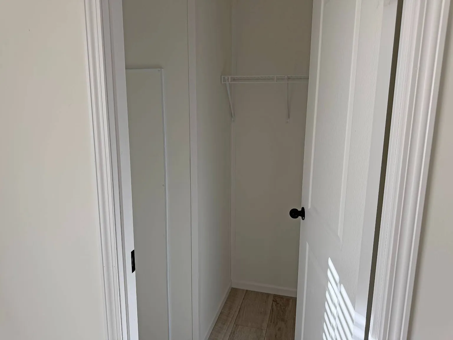 3 bed, 2.0 bath, 980 sqft, $1,275 — Photo 3