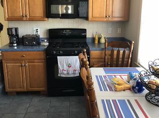 9 Brentwood Rd #1-J, Woburn, MA 01801