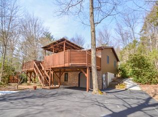 300 Flora Cir, Lehighton, PA 18235