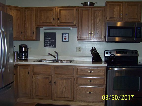oak kitchen