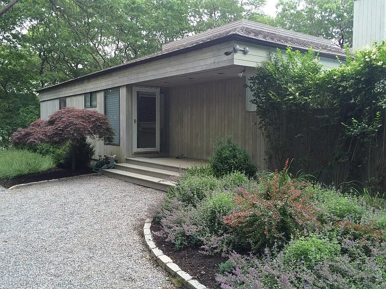 15 Jonathan Dr — Photo 21
