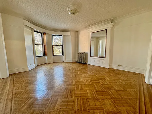 Rented by Compass | media 8