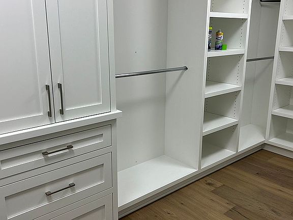 4th image of 27500 Cedar Rd APT 410