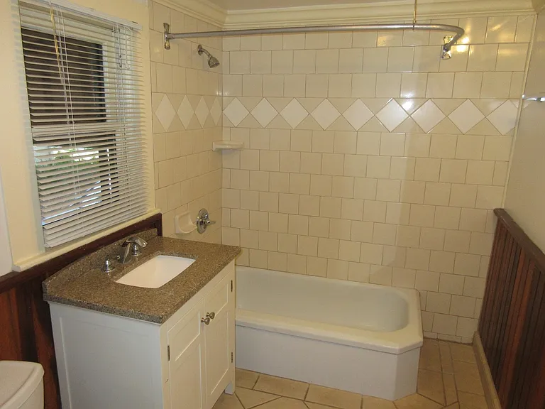 179 E Lincoln Ave — Photo 23