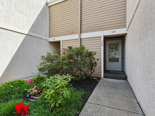 106 Harvest Ln, Phoenixville, PA 19460