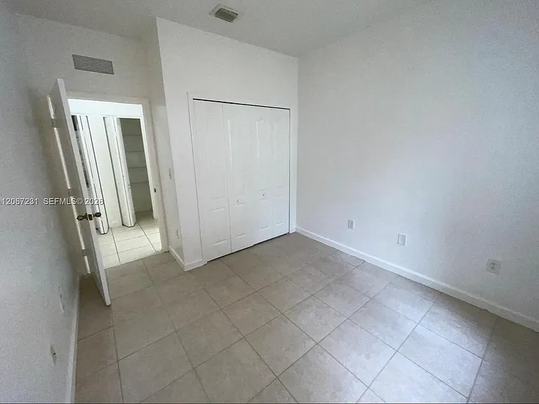 1535 SE 26th St #104 — Photo 11