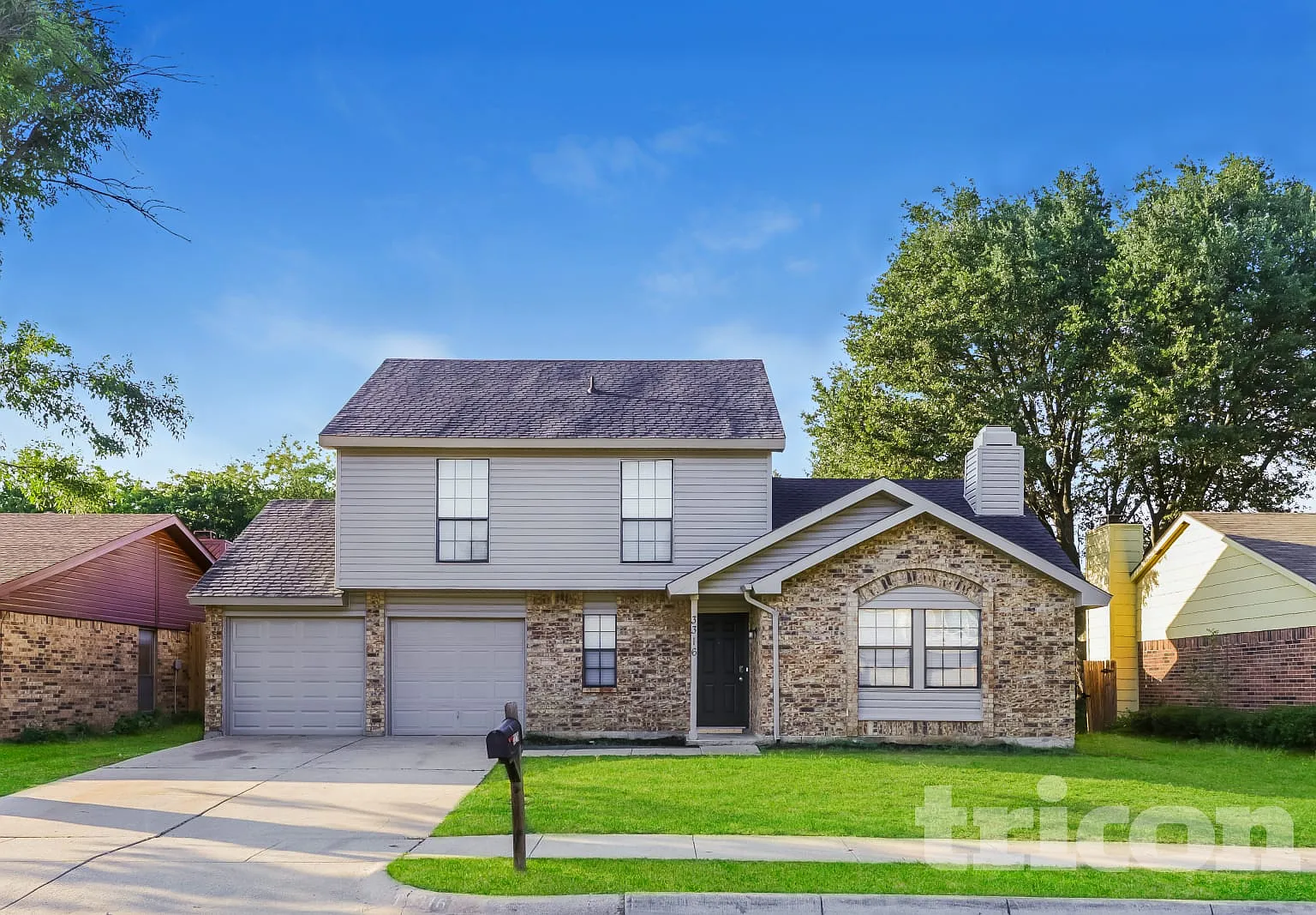 3316 Forest Creek Drive Fort Worth TX — Photo 1