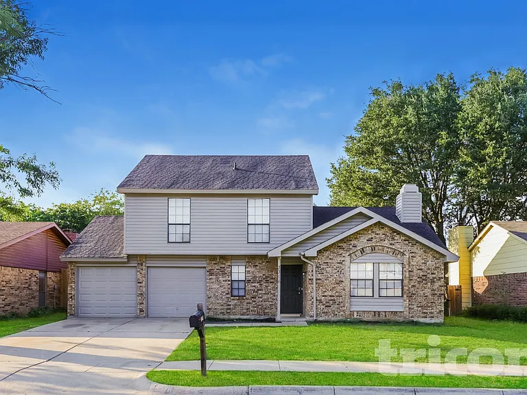 3316 Forest Creek Dr — Photo 1