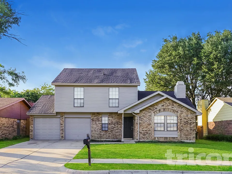 3316 Forest Creek Dr