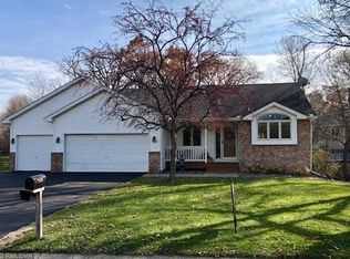 19495 Auburn St NW, Elk River, MN 55330