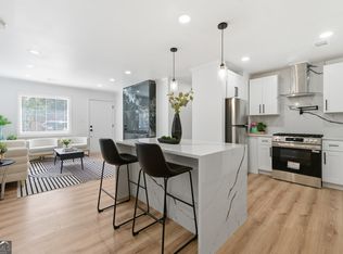 2541 Santa Barbara Dr NW, Atlanta, GA 30318