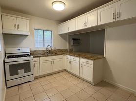 080- 939 Baldwin Rd., B