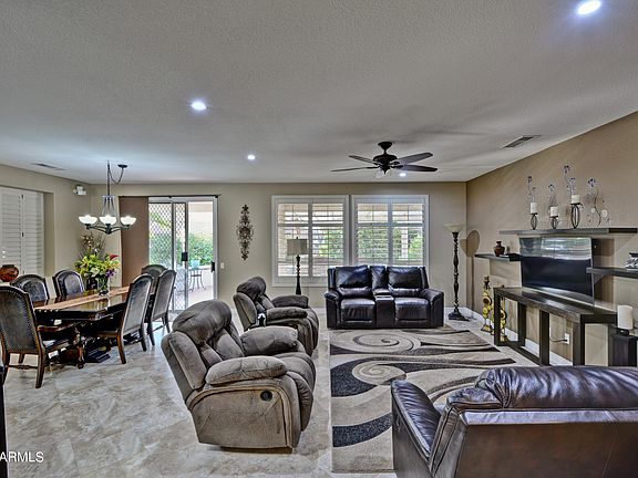 2nd image of 15149 W Las Brizas Ln