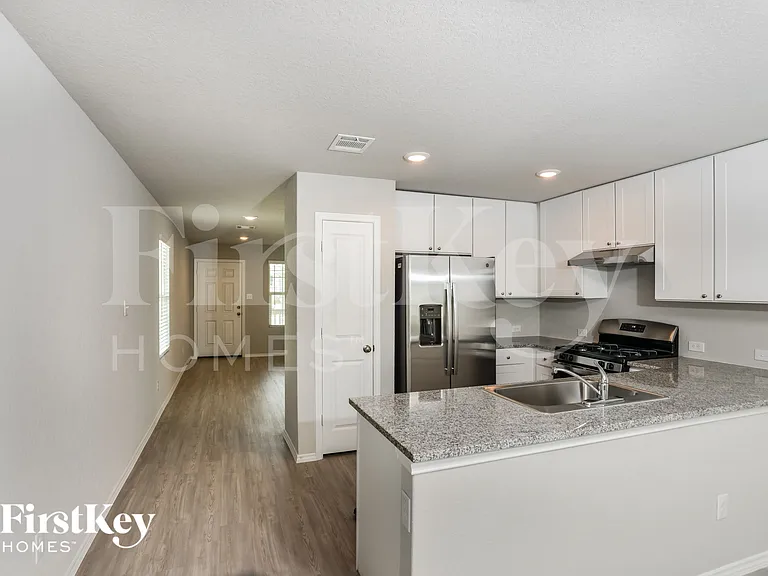 10766 Prusiner Dr — Photo 4