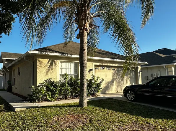 25922 Crippen Dr, Land O Lakes, FL 34639