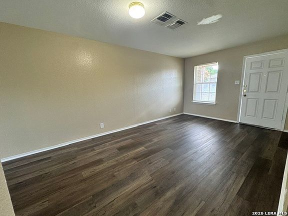 5th image of 10719 Shaenmeadow