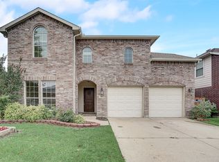14017 Lost Spurs Rd, Fort Worth, TX 76115