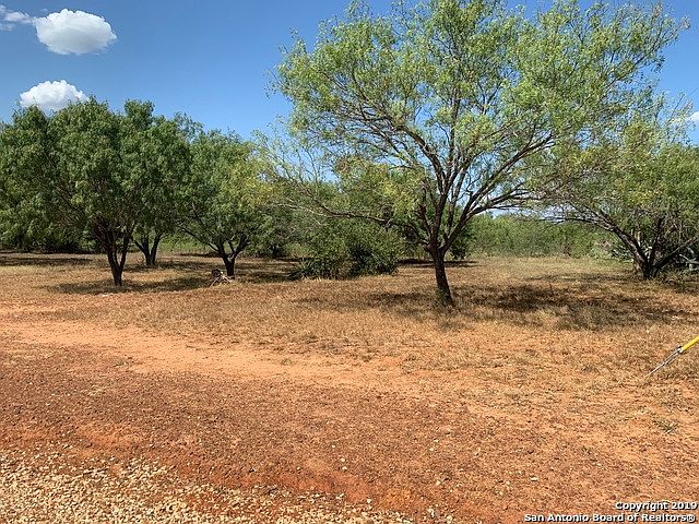 2nd image of 164 County Road 158