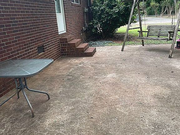 5th image of 30 Gardenia Dr
