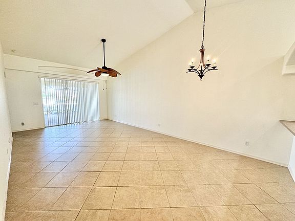 3rd image of 8476 Ibis Cove Cir