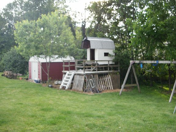 2nd image of 2746 Kearney Ln
