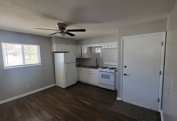 3rd image of 6126 Farrow Ave APT 7