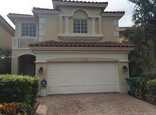 10912 NW 67th St, Doral, FL 33178
