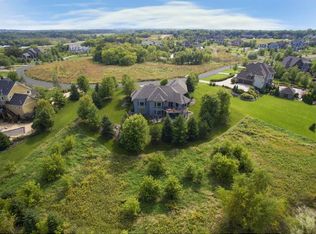 190 Bergamot Dr, Hamel, MN 55340