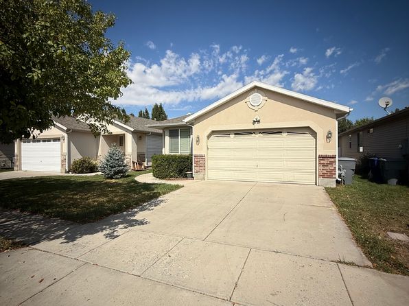 1102 York Dr