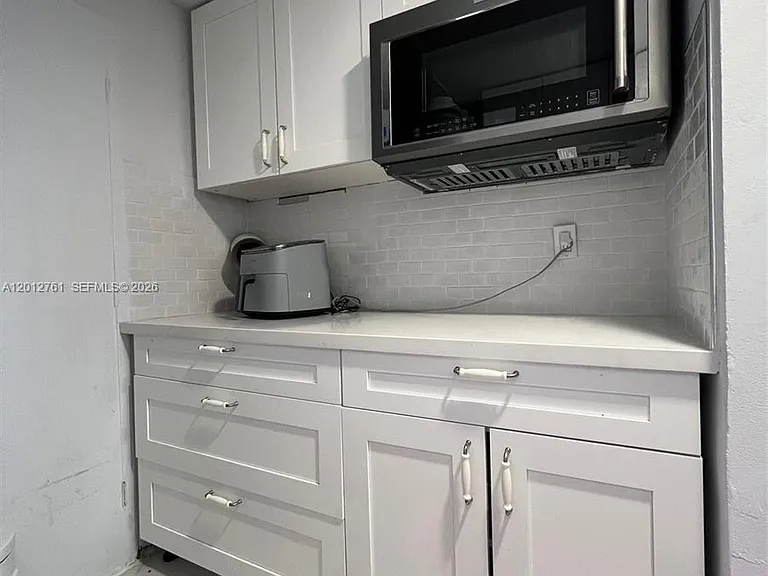 880 NE 69th St #11M — Photo 15
