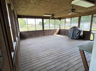 282 State Route 1276, Mayfield, KY 42066