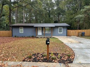 6376 Hollywood Dr, Forest Park, GA 30297