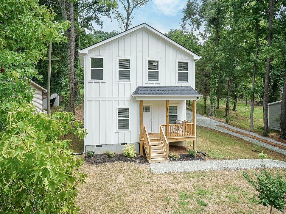 1st image of 2610 Glenbrook Dr
