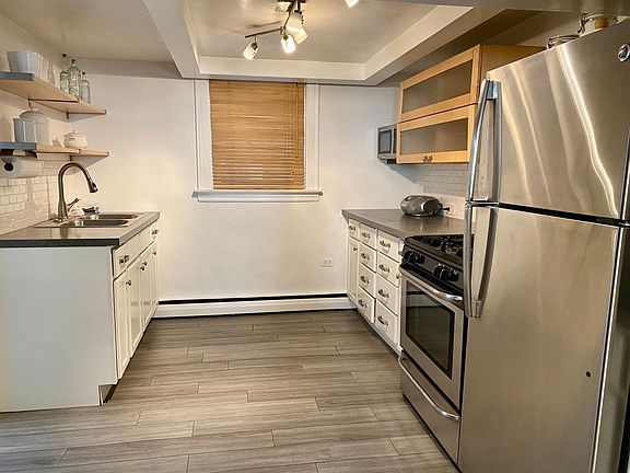 5th image of 2230 N Campbell Ave #G