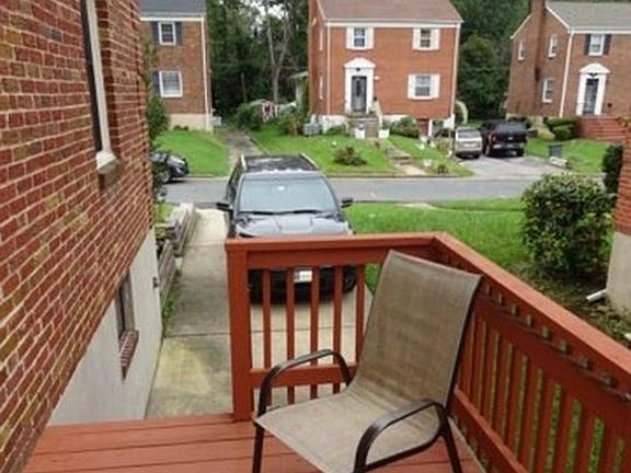 Side deck off of kitchen area.
