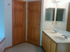 5th image of 787 Manchester Cir S