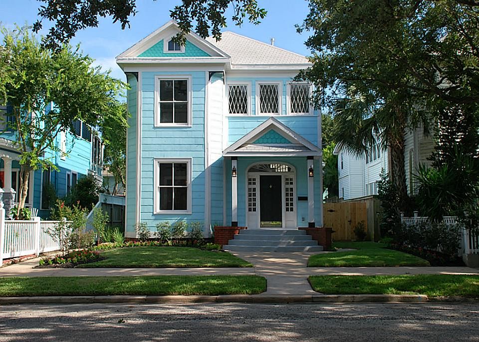 1st image of 2609 Avenue O 1/2